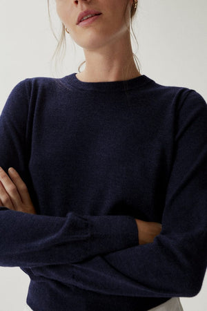 Midnight Blue | The Ultrasoft Wool Round-Neck