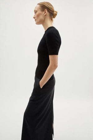 Black | The Organic Cotton Ribbed T-Shirt