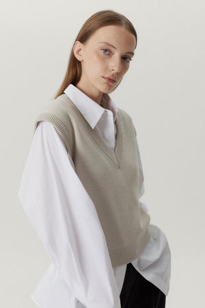 Pearl | The Merino Wool Vest