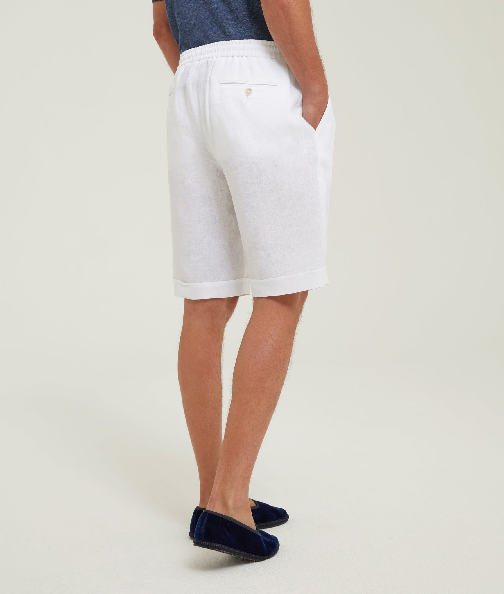 Shorts in Linen