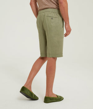 Shorts in Linen