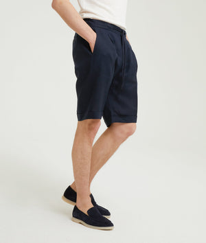 Shorts in Linen