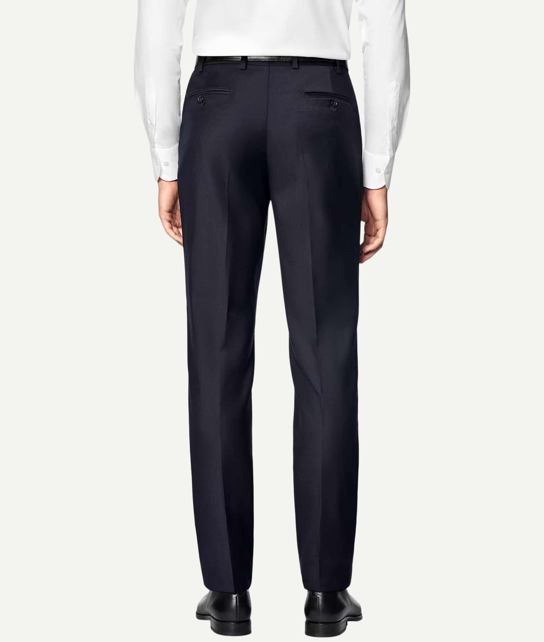 Single-Breasted Suit in Reda Super 110’s Virgin Wool