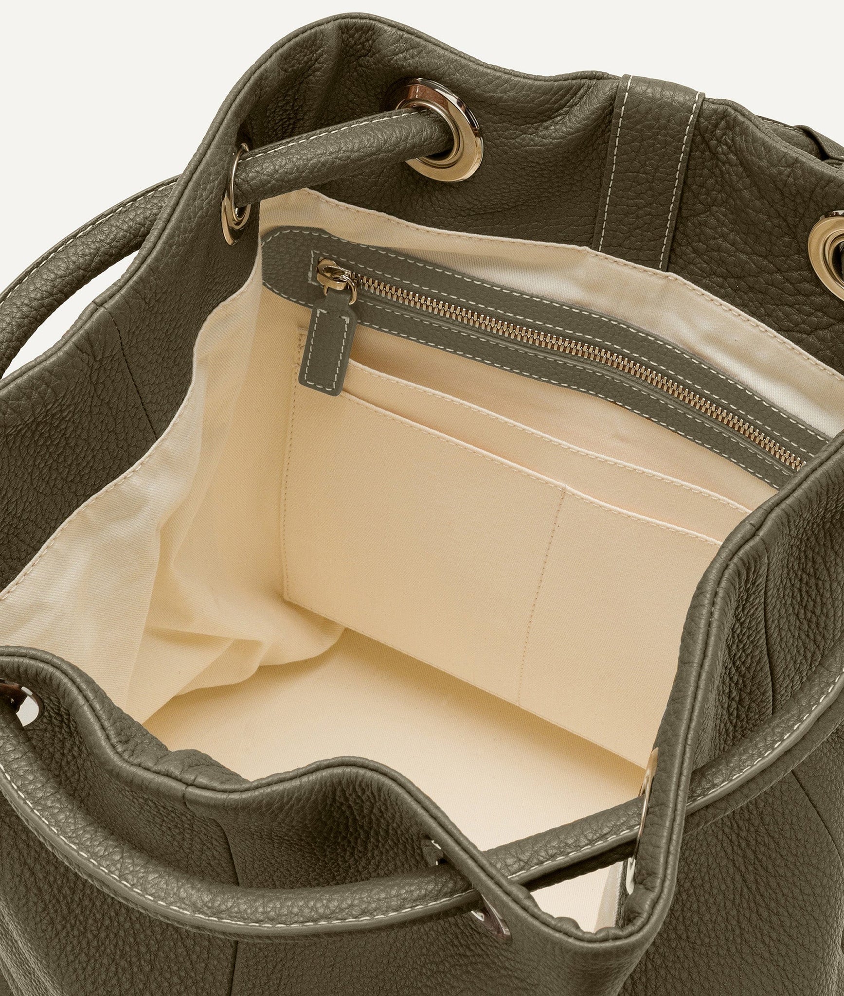 Sailor Duffle Bag in Calf Leather