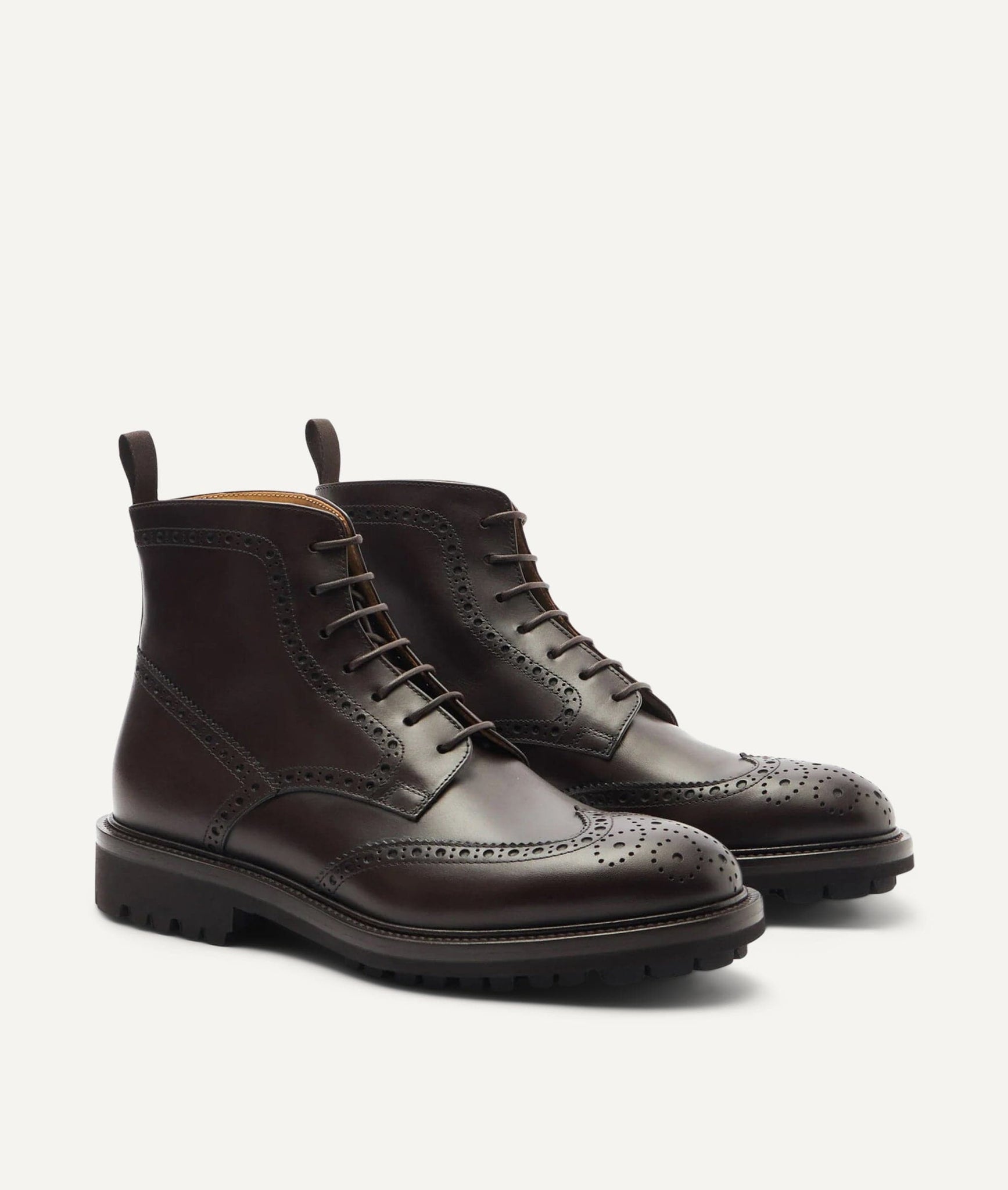 Lace-Up Boot Full Brogue in Calf Leather