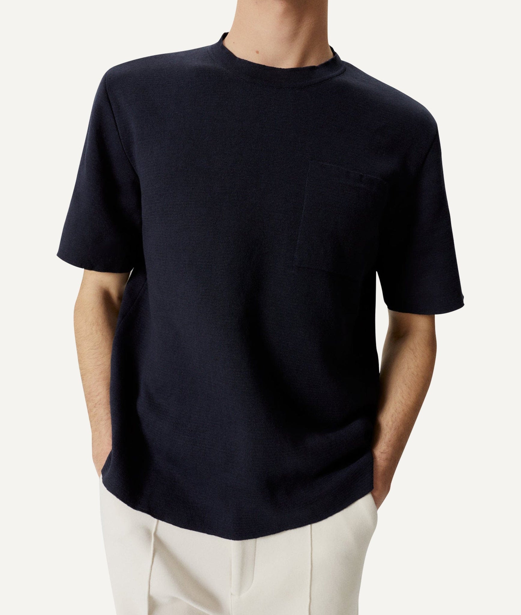 Das Leinen-Baumwoll-T-Shirt im Relaxed-Fit