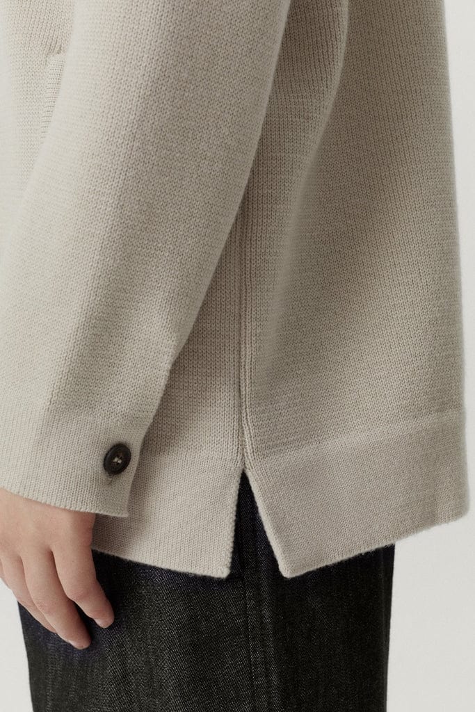 the merino wool long jacket pearl