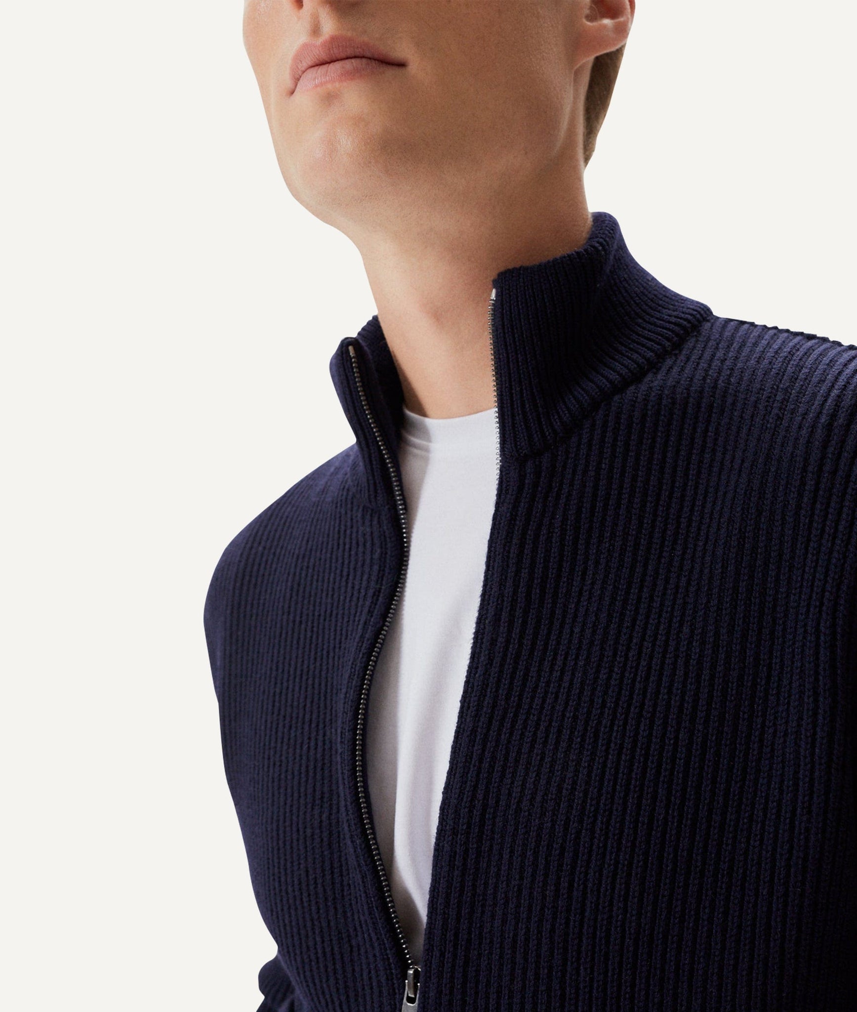 The Merino Wool Zipped Cardigan - Anthracite / M