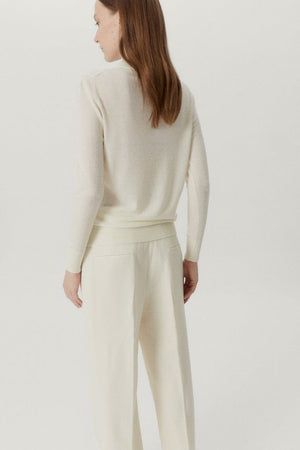 Natural White | The Ultrasoft Wool Round-Neck