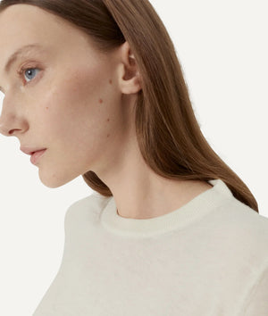 The Ultrasoft Wool Round-Neck - Brown Melange / XS