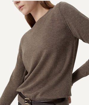 The Ultrasoft Wool Round-Neck - Brown Melange / XS