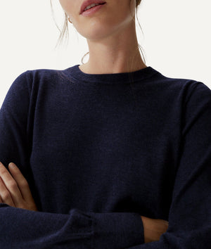 The Ultrasoft Wool Round-Neck - Brown Melange / XS
