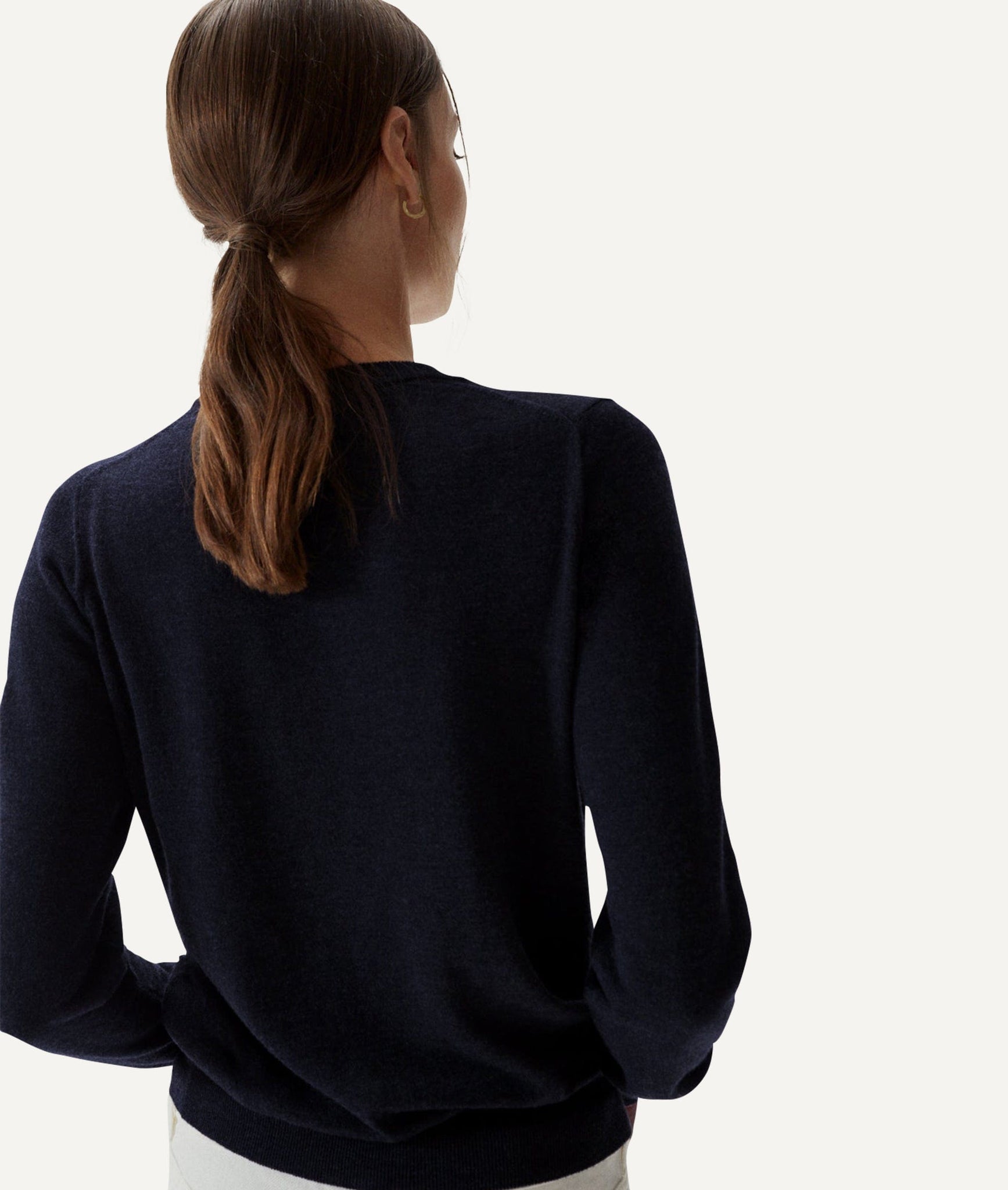 The Ultrasoft Wool Round-Neck - Brown Melange / XS