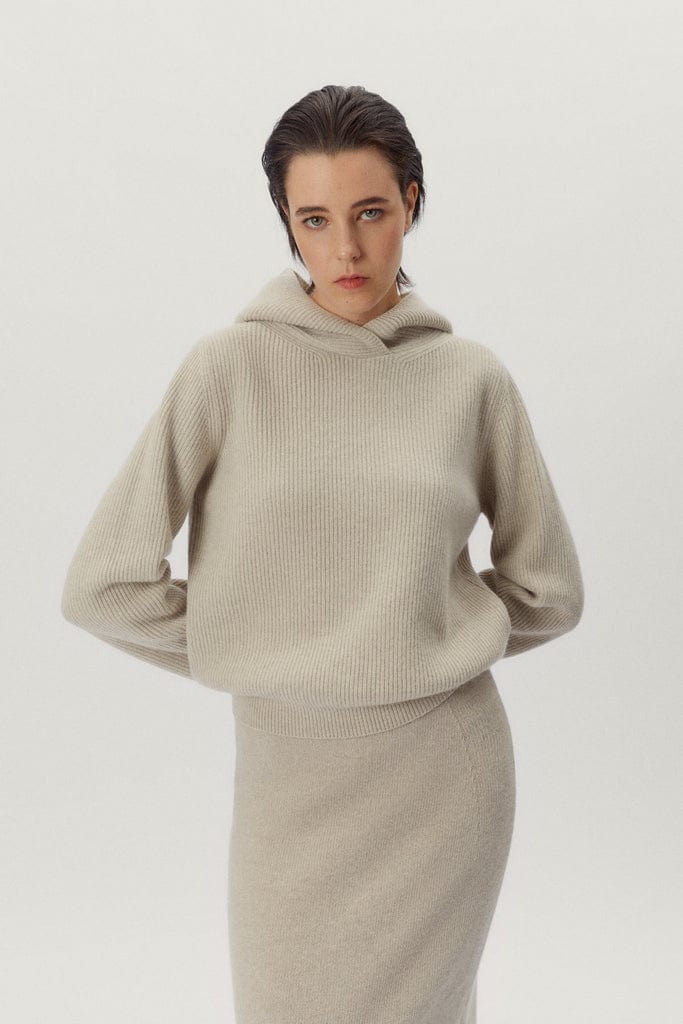 the woolen ribbed hoodie w ecru