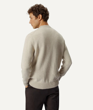 Der Pullover aus Wolle