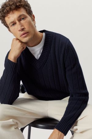 Blue Navy | The Woolen Vintage V-Neck
