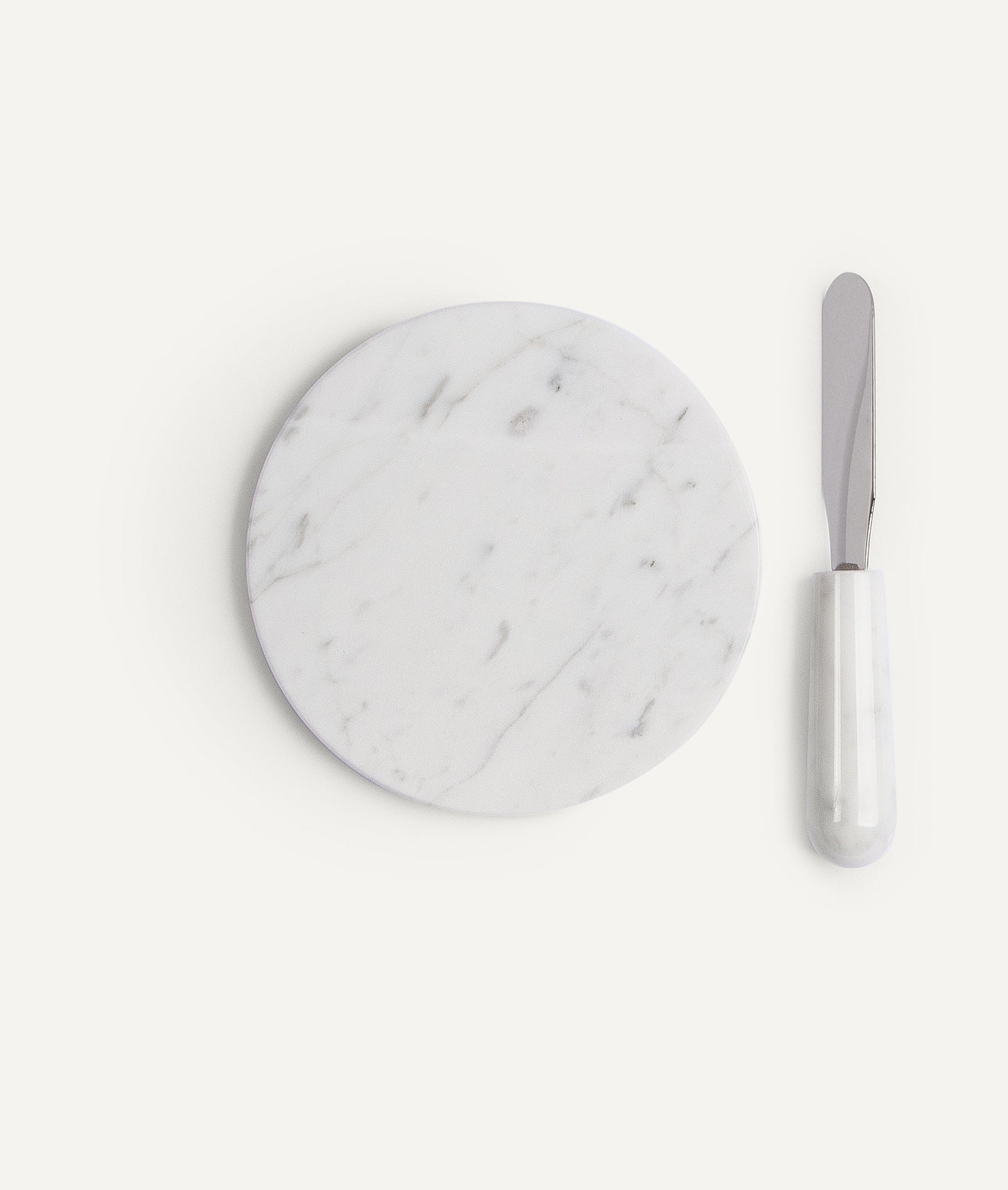 Buttering Board in Carrara Marble