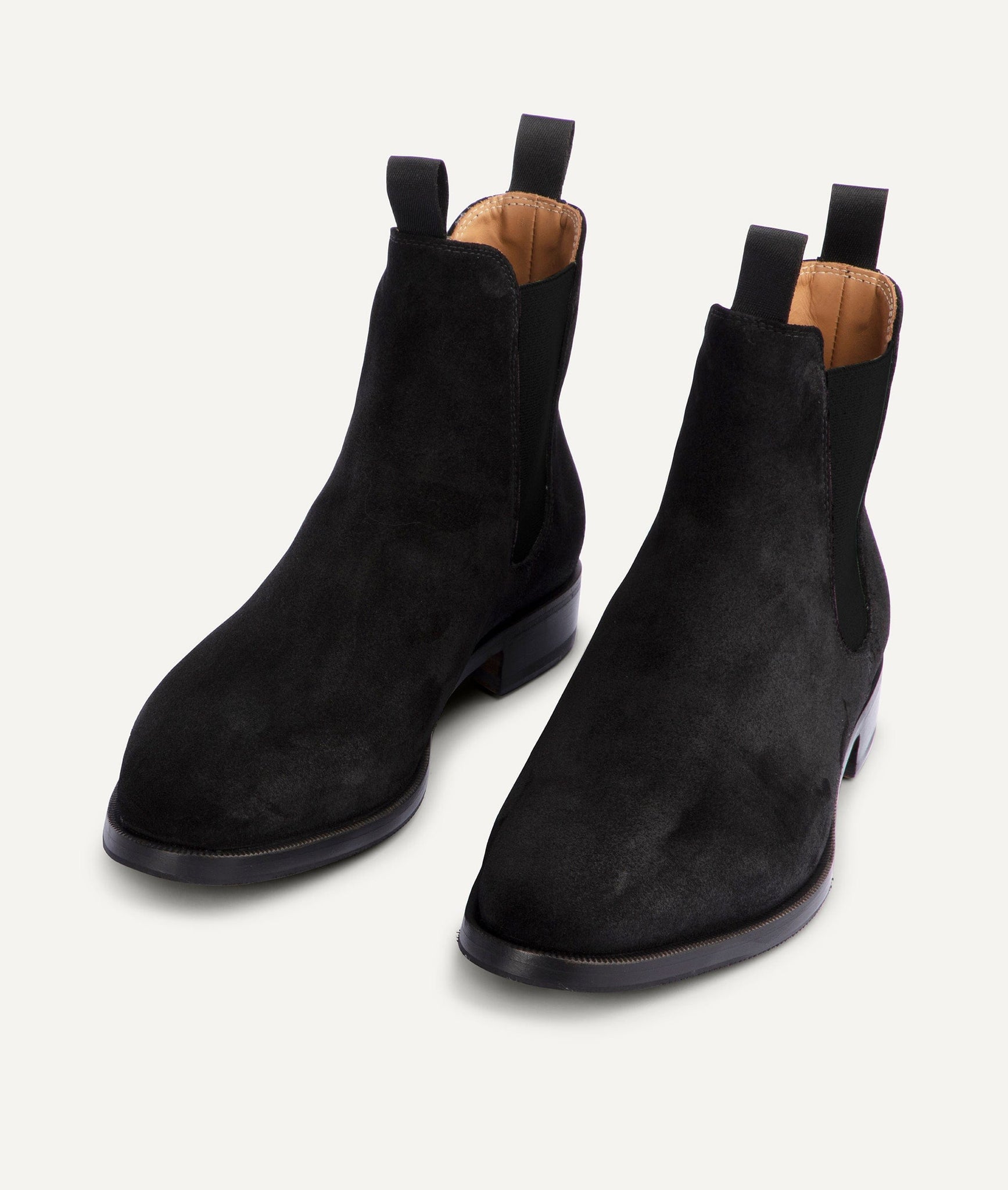 City Chelsea Boot in Suede